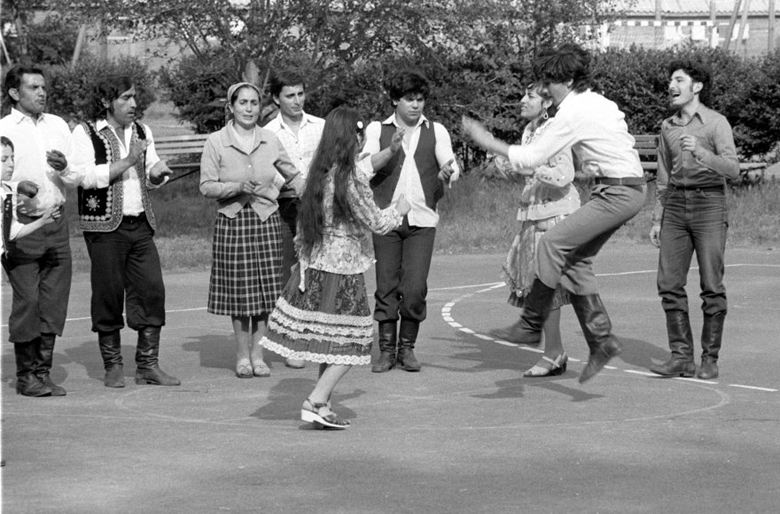 nagyecsedi ciganytanc suholo